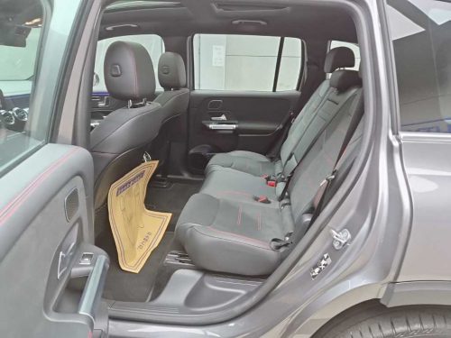 벤츠 EQB (X243) EQB 300 4MATIC 사진 6