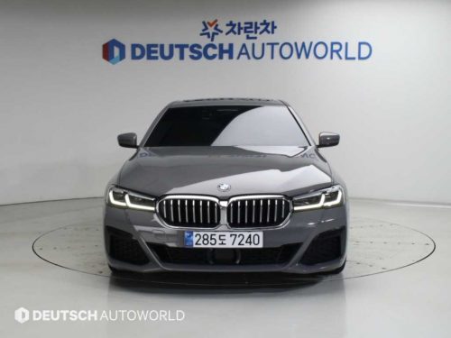 BMW 5시리즈 (G30) 520i M 스포츠 사진 3