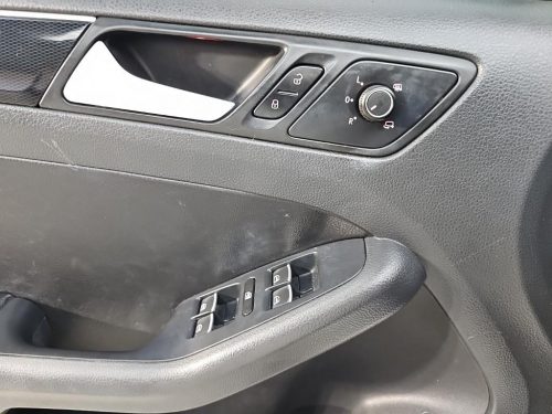 폭스바겐 뉴 제타 2.0 TDI 블루모션 프리미엄 사진 12