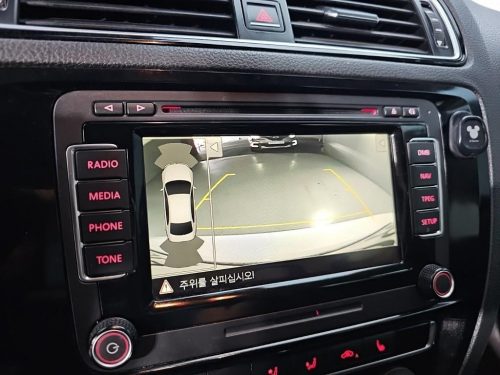 폭스바겐 뉴 제타 2.0 TDI 블루모션 프리미엄 사진 14