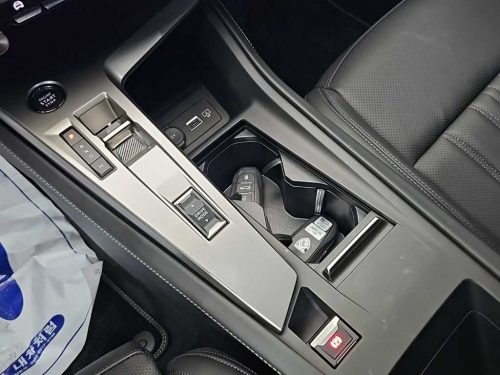 푸조 408 1.2 Pure Tech GT 사진 8