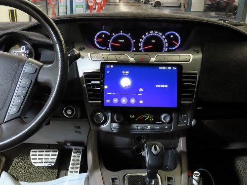 KG모빌리티(쌍용) 코란도투리스모 4WD GT 사진 12