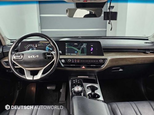 Kia K8 Hybrid Noblesse View All Photos