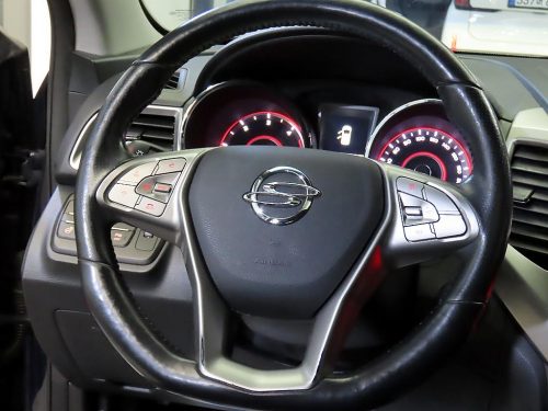 KG모빌리티(쌍용) 티볼리 디젤 2WD 1.6 LX 사진 8