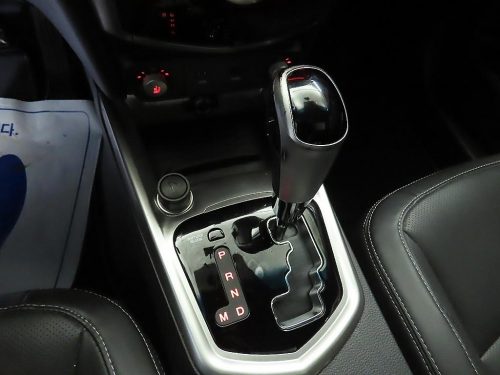 KG모빌리티(쌍용) 티볼리 디젤 2WD 1.6 LX 사진 15