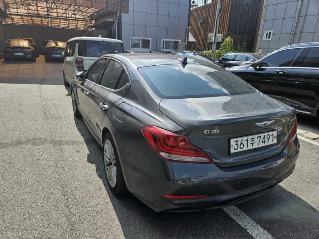 차량사진 2