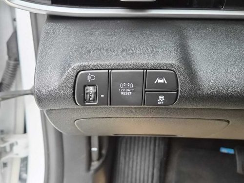 Hyundai Avante Hybrid (CN7) Modern photo 17