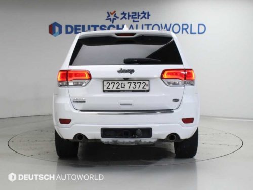 지프 그랜드 체로키 3.0 디젤 오버랜드 사진 4