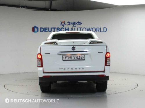 KG모빌리티(쌍용) 더뉴코란도스포츠 CX7(4WD) 사진 4