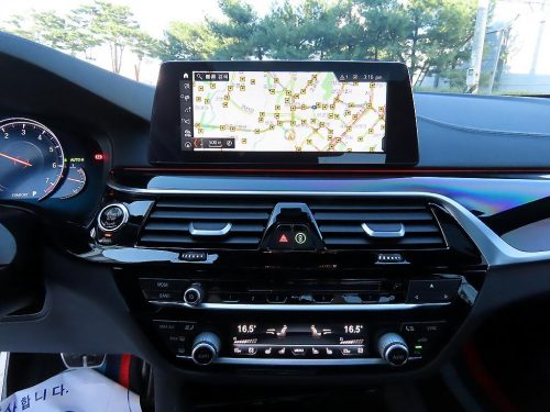 BMW 5시리즈 (G30) 530i xDrive M 스포츠 사진 13