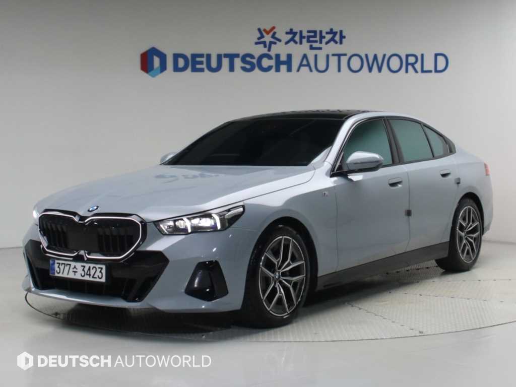 BMW 5시리즈 (G60) 520i