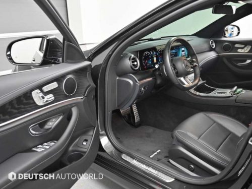 벤츠 E-클래스 W213 E220d 4MATIC AMG라인 사진 11