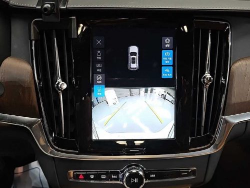 볼보 V90 크로스컨트리 B5 프로 AWD 사진 17