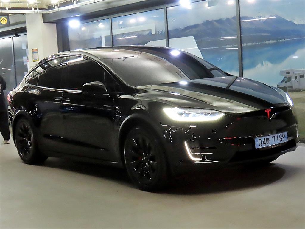 테슬라 모델 X P100D