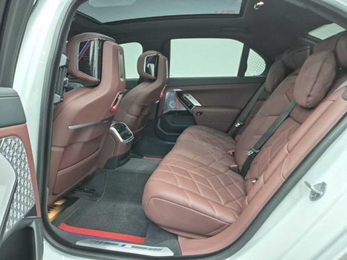BMW 7시리즈 (G70) 740d xDrive M 스포츠 사진 12