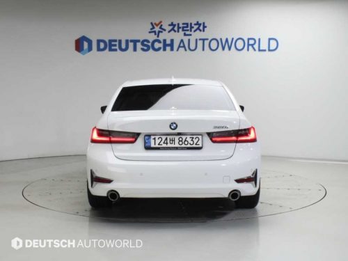 BMW 3시리즈 (G20) 320i M 스포츠 사진 4