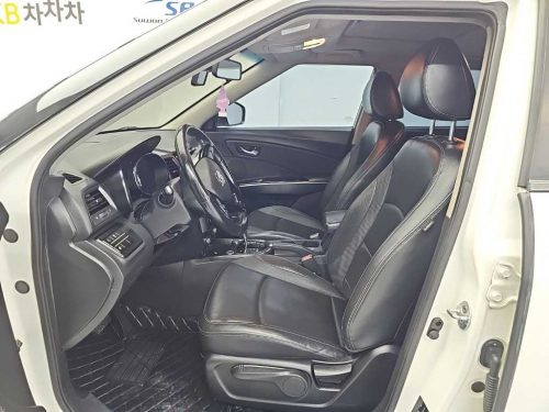 KG모빌리티(쌍용) 티볼리 가솔린 2WD 1.6 LX 사진 11