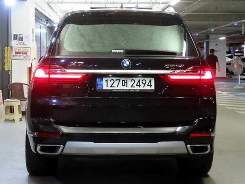 BMW X7 (G07) xDrive 30d 디자인 퓨어 엑셀런스 7인승 사진 5