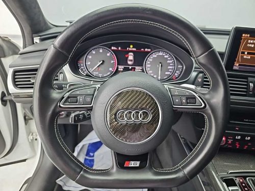 아우디 S6 4.0 TFSI 콰트로 스포츠 디자인 사진 9