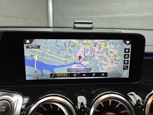 벤츠 EQB (X243) EQB 300 4MATIC AMG 라인 사진 13