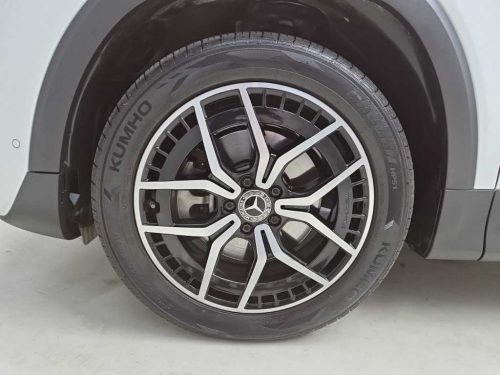 벤츠 EQB (X243) EQB 300 4MATIC AMG 라인 사진 18