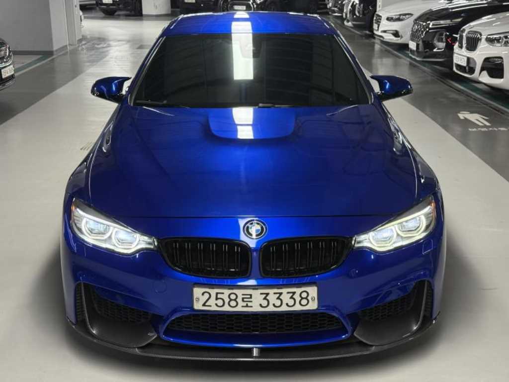 BMW M4 (F82) 컨버터블