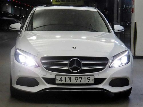 벤츠 C클래스 W205 C220 d 아방가르드 사진 2