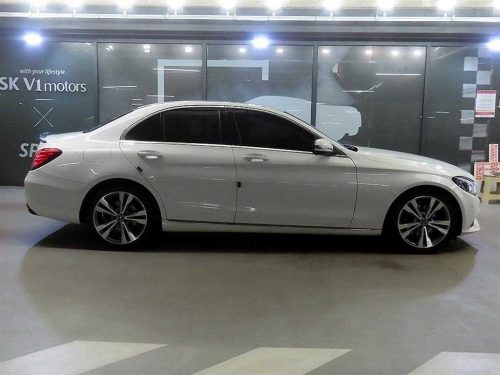 벤츠 C클래스 W205 C220 d 아방가르드 사진 3