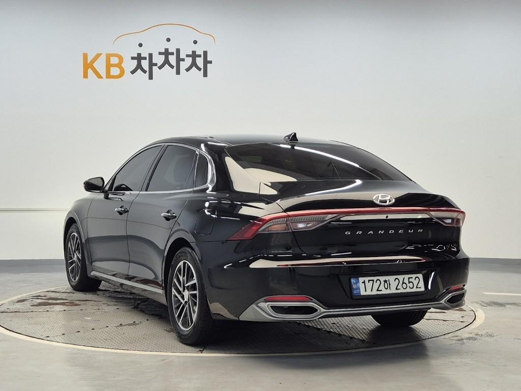차량사진 2