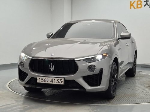 마세라티 르반떼 3.0 AWD