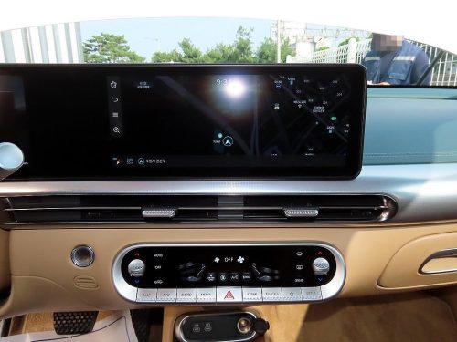 제네시스 GV60 스탠다드 2WD 사진 14