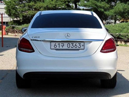 벤츠 C클래스 W205 C200 사진 4
