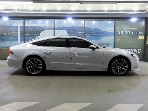 아우디 A7 (4K) 55 TFSI 콰트로 프리미엄 사진 3