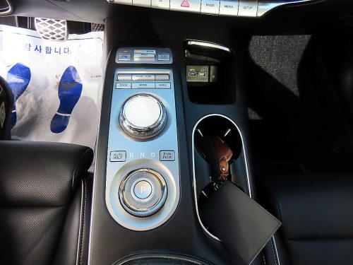제네시스 일렉트리파이드 GV70 e-AWD 사진 11