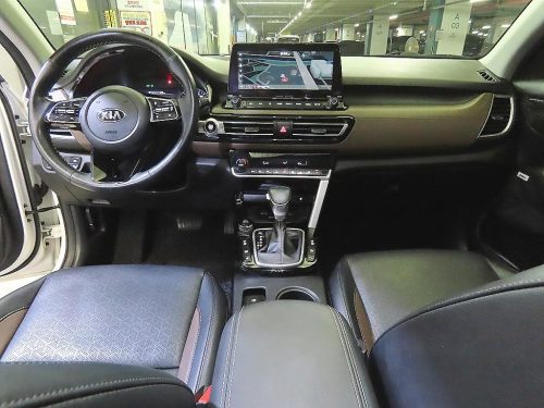 기아 셀토스 가솔린 1.6 터보 2WD 사진 10