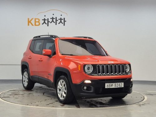 지프 레니게이드 2.0 디젤 론지튜드 AWD 사진 4