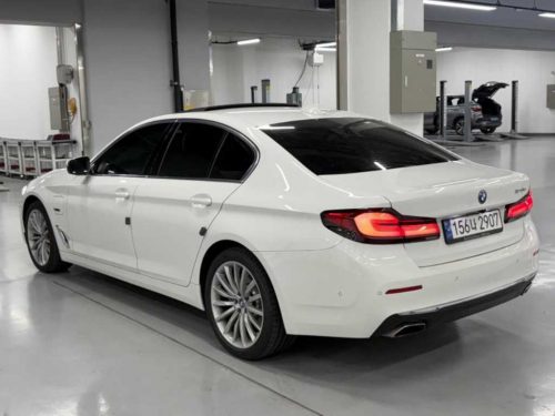 BMW 5시리즈 (G60) 520i 사진 5