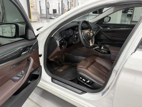 BMW 5시리즈 (G60) 520i 사진 6