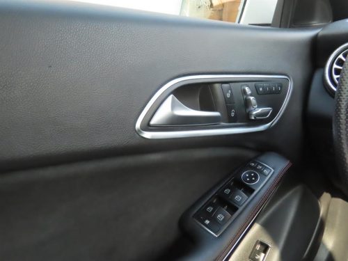 벤츠 CLA클래스 CLA 220 AMG LINE 사진 12