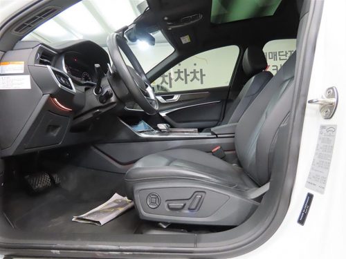 아우디 A6 (C8) 45 TFSI 콰트로 프리미엄 사진 5