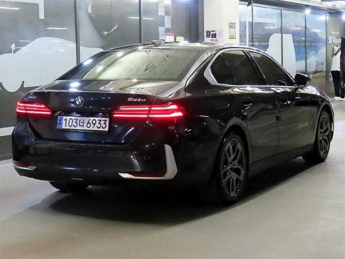 BMW 5시리즈 (G60) 523d xDrive 사진 4