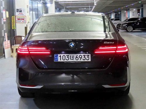 BMW 5시리즈 (G60) 523d xDrive 사진 5