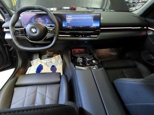 BMW 5시리즈 (G60) 523d xDrive 사진 10