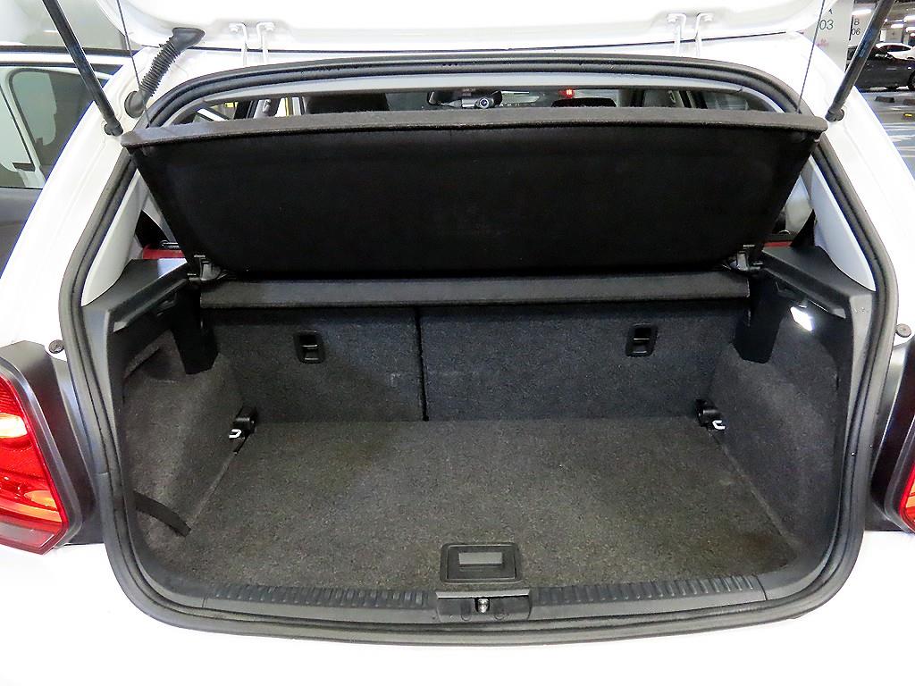 폭스바겐 폴로 1.6 TDI R-LINE 사진 18