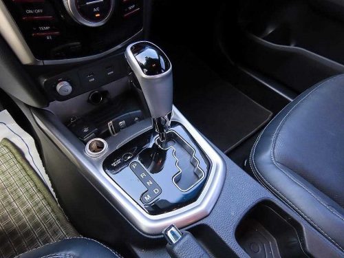 KG모빌리티(쌍용) 티볼리 디젤 2WD 1.6 LX 사진 10