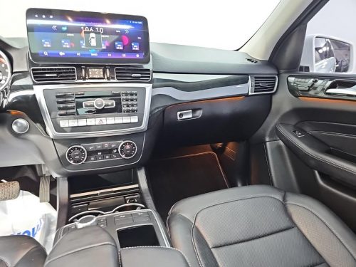 벤츠 뉴 M클래스 W166 ML350 블루텍 4매틱 사진 10