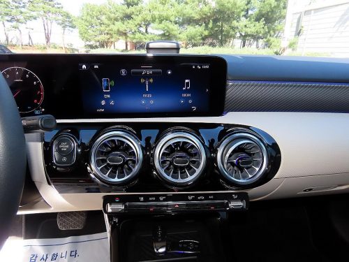 벤츠 A클래스 W177 A220 세단 사진 13