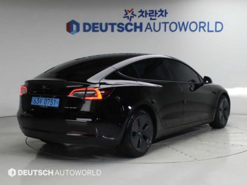 테슬라 모델 3 롱 레인지 사진 2