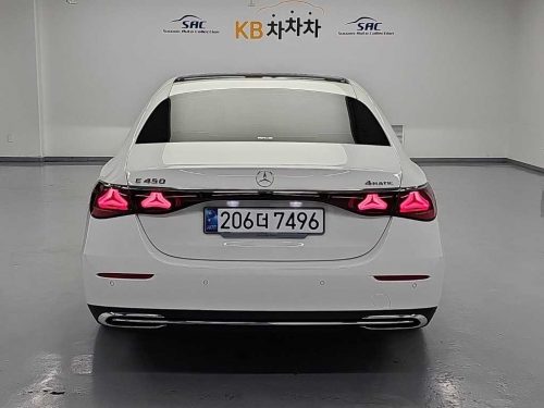 벤츠 E-클래스 W214 E450 4MATIC 사진 3