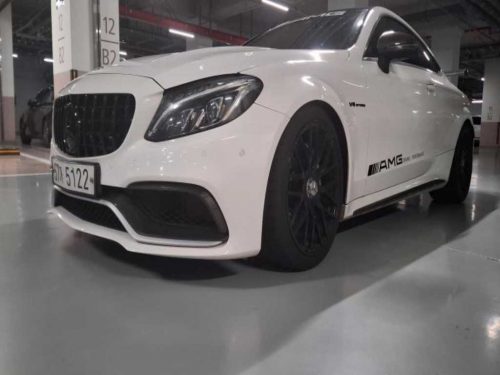 벤츠 C클래스 W205 C63 AMG 쿠페 사진 2